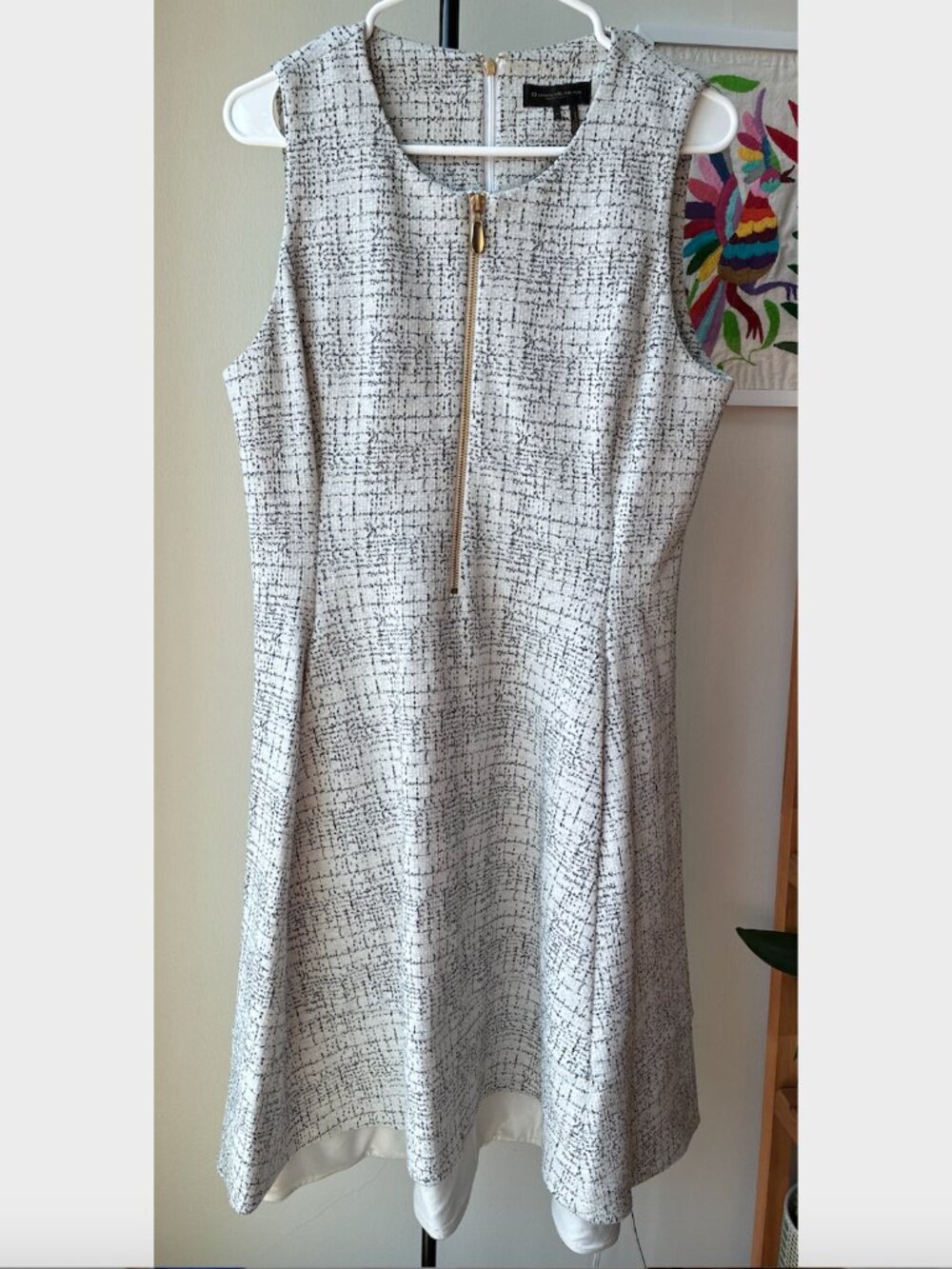 Donna Karan	Black and White Sleeveless Crewneck Dress with Gold Zipper - Size M